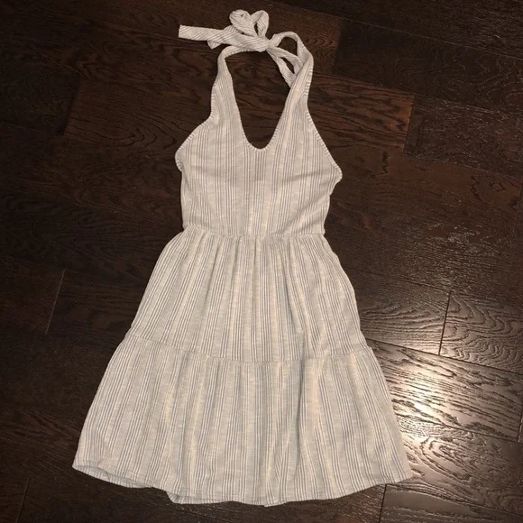 Worn once! - CAUTION TO THE WIND Tiered Halter Dress - Picture 3 of 10